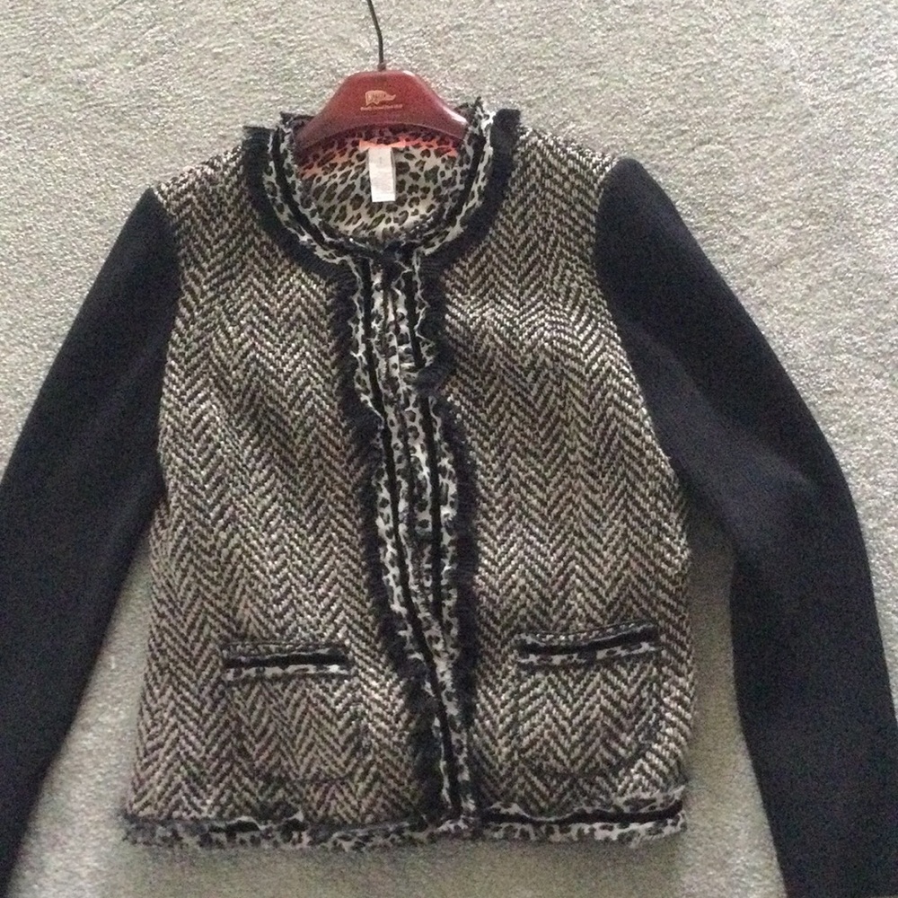 Women's Black and Gray Tweed Jacket and blue demin crop top
